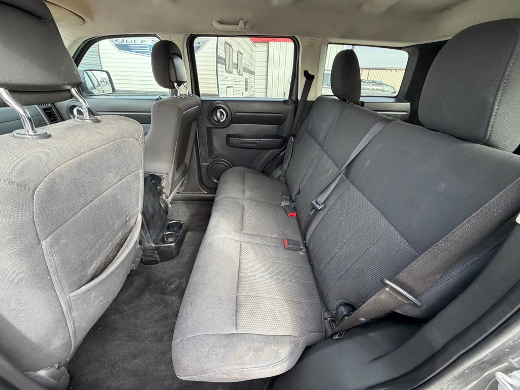 2011 Dodge Nitro Image 8