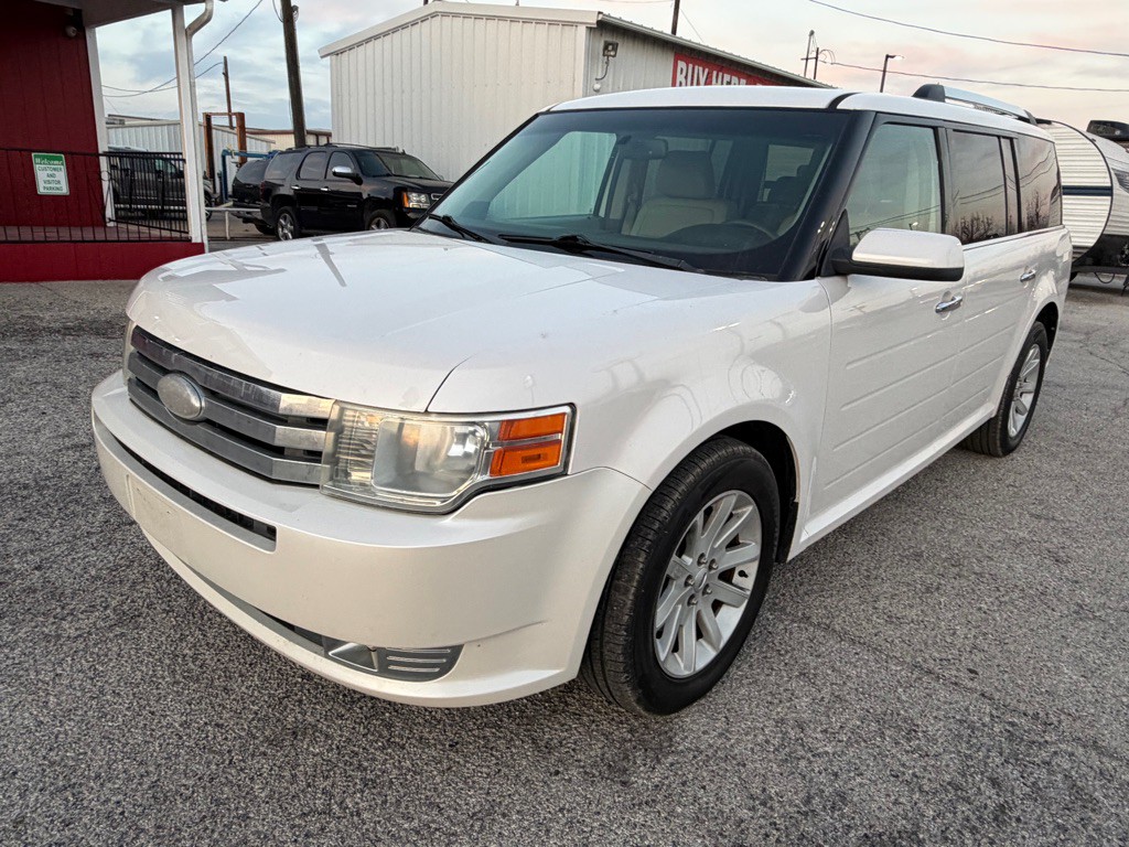 2011 Ford Flex Image 1