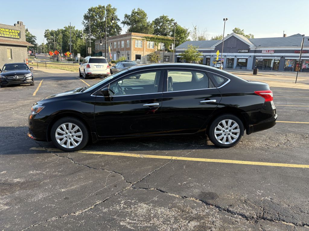 2017 Nissan Sentra Image 8