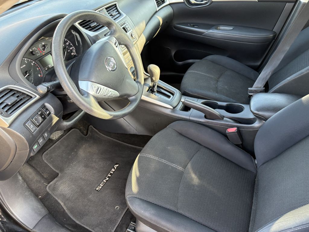 2017 Nissan Sentra Image 9