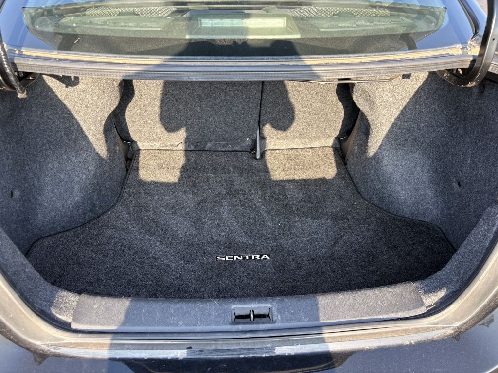 2017 Nissan Sentra Image 15