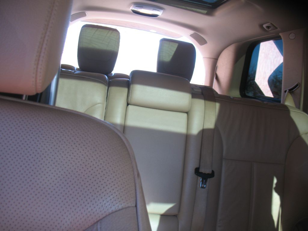 2011 Mercedes-Benz GL-Class Image 23