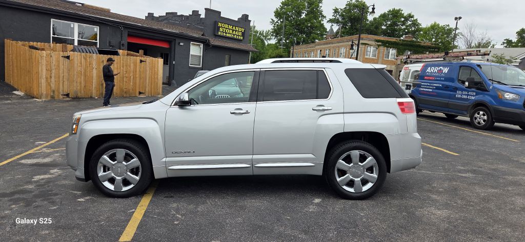 2014 GMC Terrain Image 9
