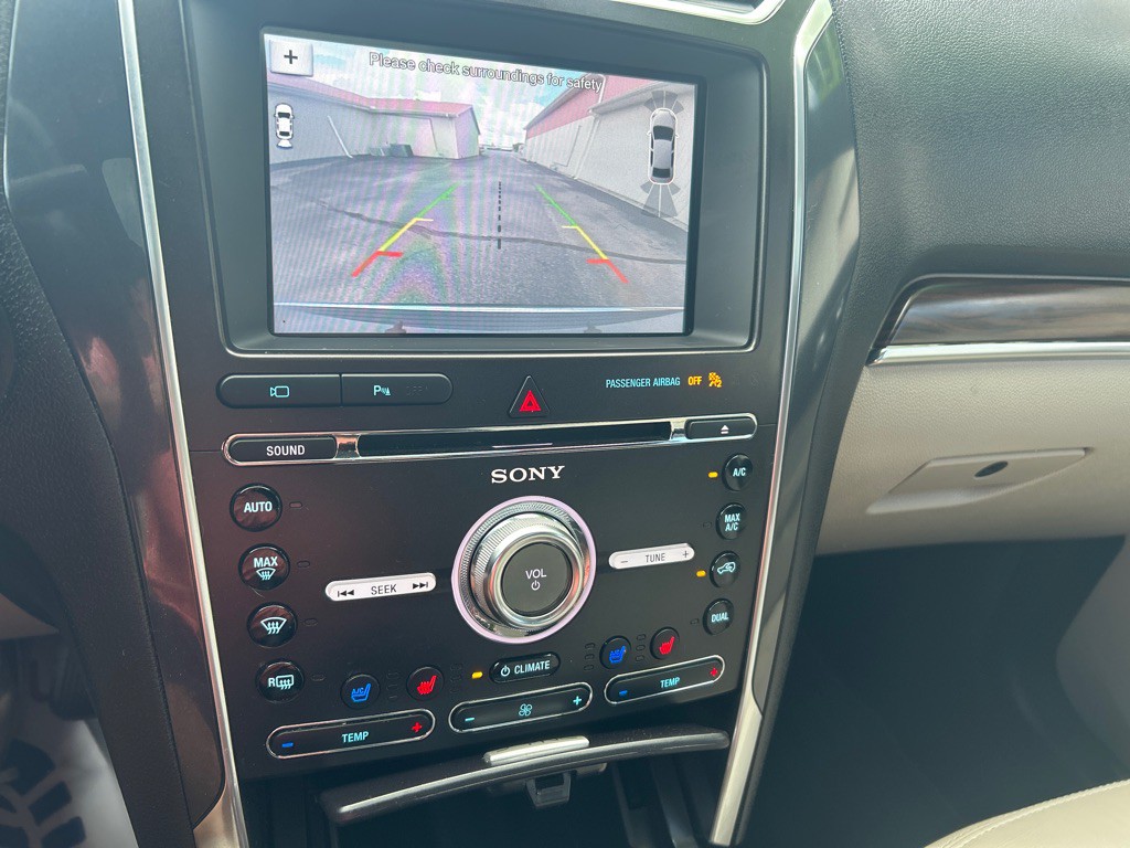 2018 Ford Explorer Image 10