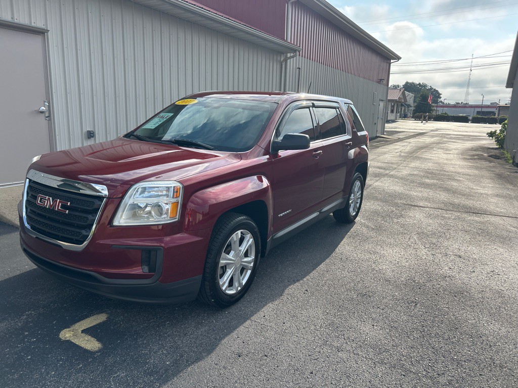 2017 GMC Terrain Image 2
