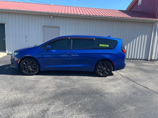 Image for 2018 Chrysler Pacifica Touring Plus ID: 6778332