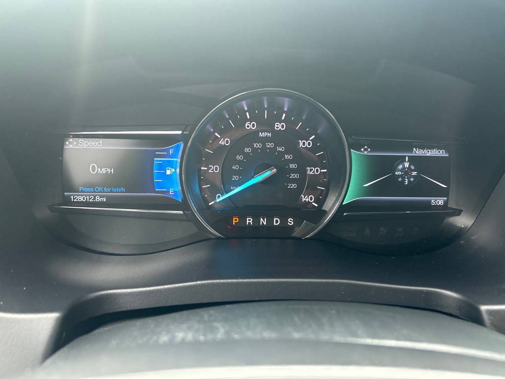2019 Ford Explorer Image 8