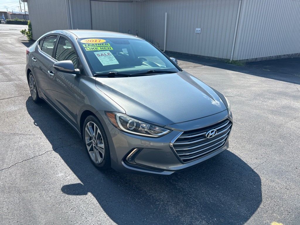 2017 Hyundai Elantra Image 3