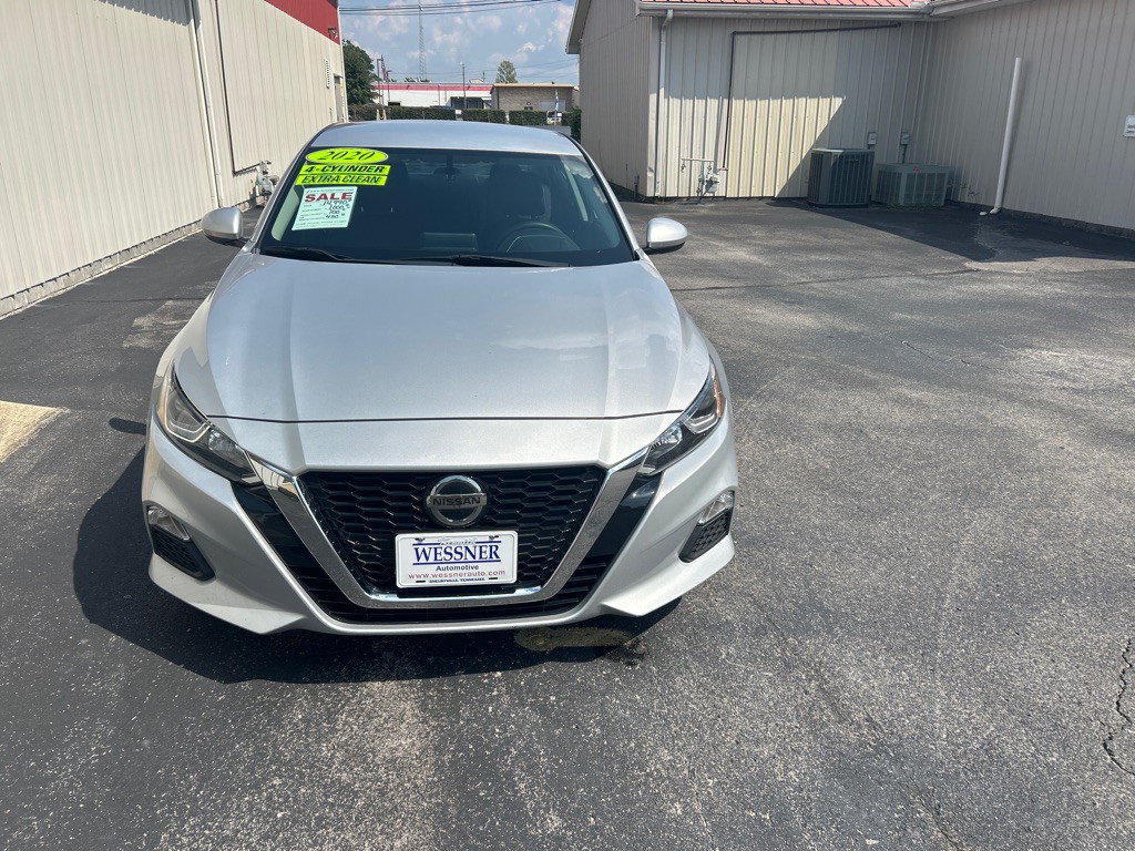 2020 Nissan Altima Image 3