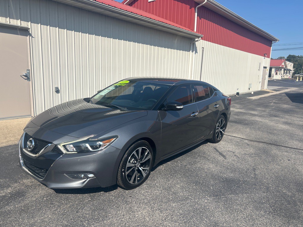 2018 Nissan Maxima Image 2