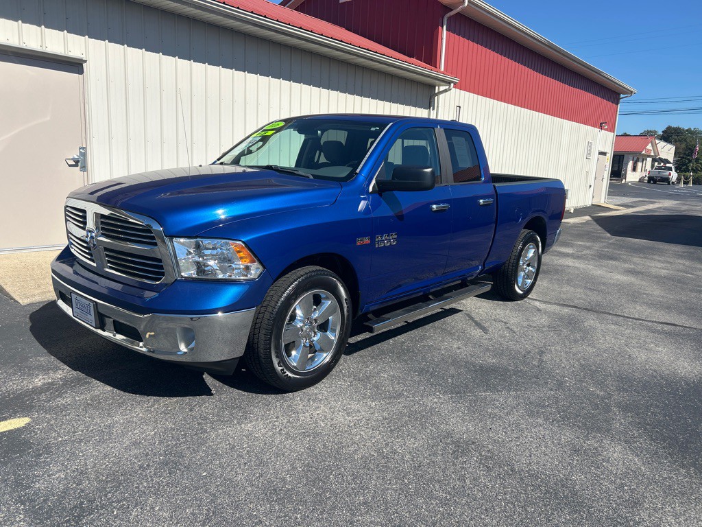 2016 RAM 1500 Image 2