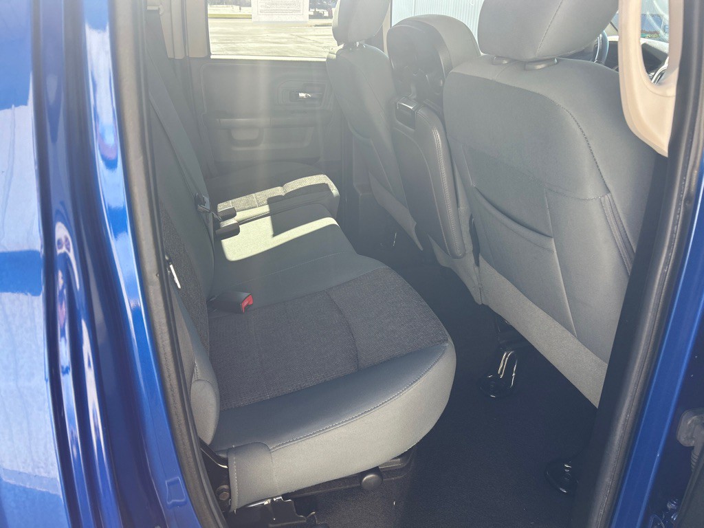 2016 RAM 1500 Image 6