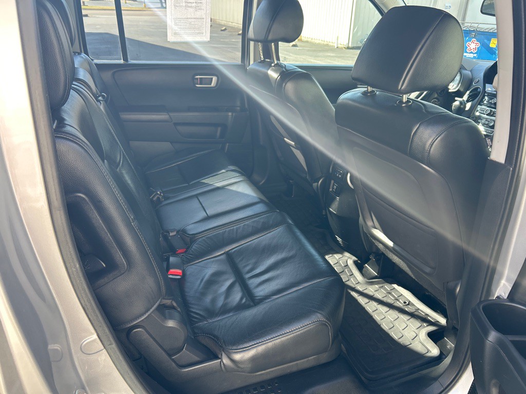 2015 Honda Pilot Image 4