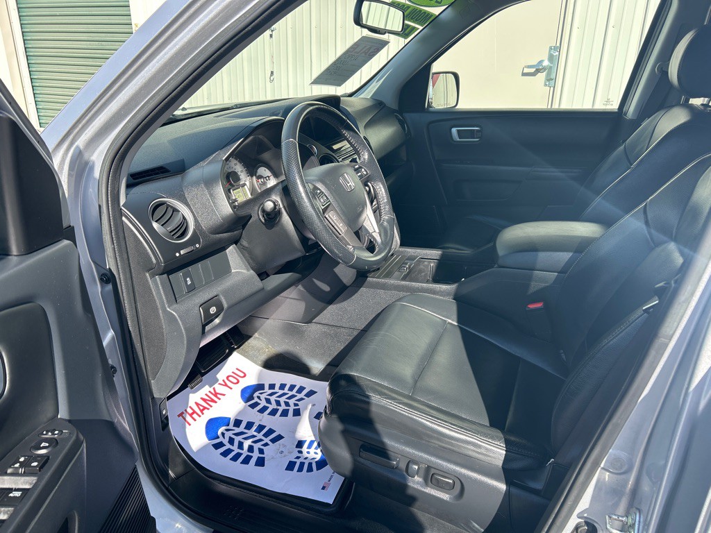 2015 Honda Pilot Image 6