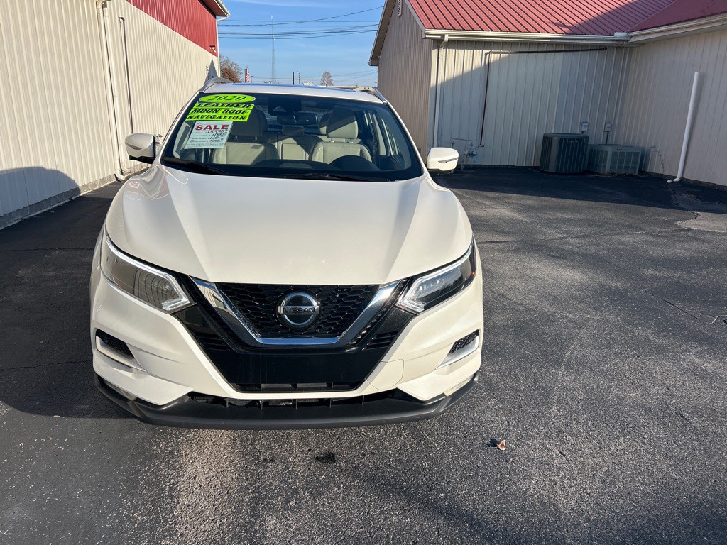 2020 Nissan Rogue Image 3