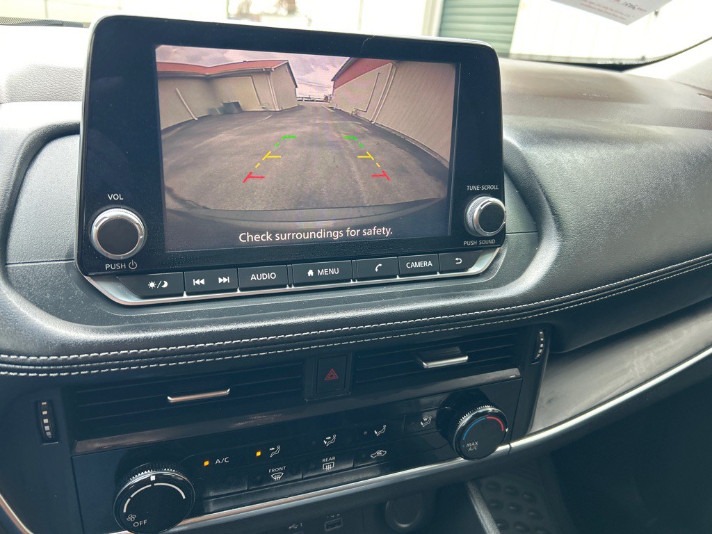 2021 Nissan Rogue Image 9