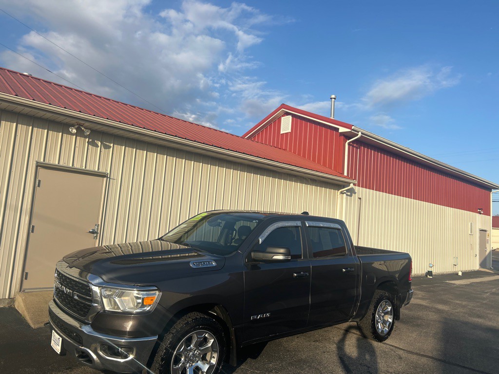 2022 RAM 1500 Image 2