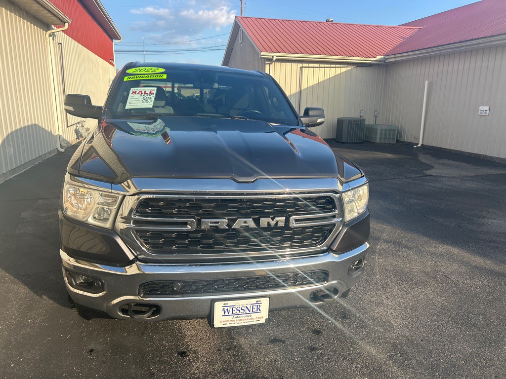 2022 RAM 1500 Image 3