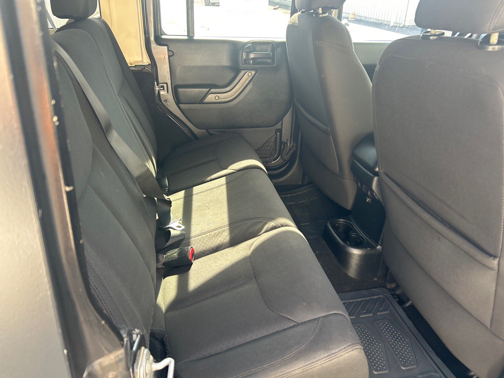 2017 Jeep Wrangler Unlimited Image 5