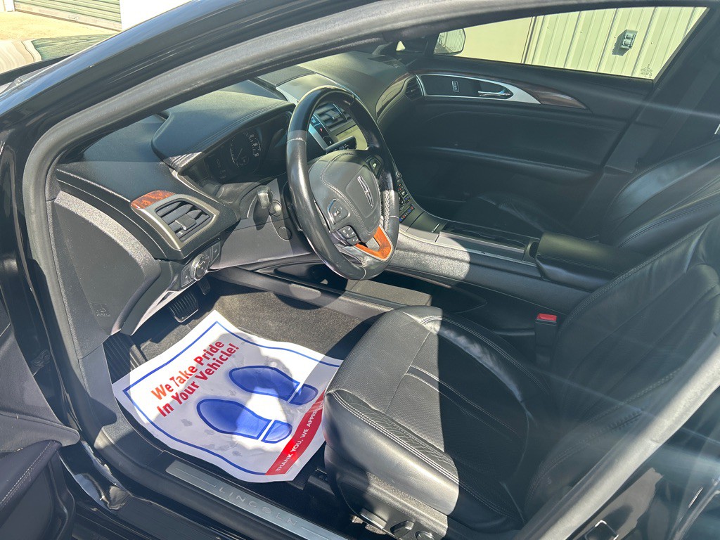 2017 Lincoln MKZ Image 6