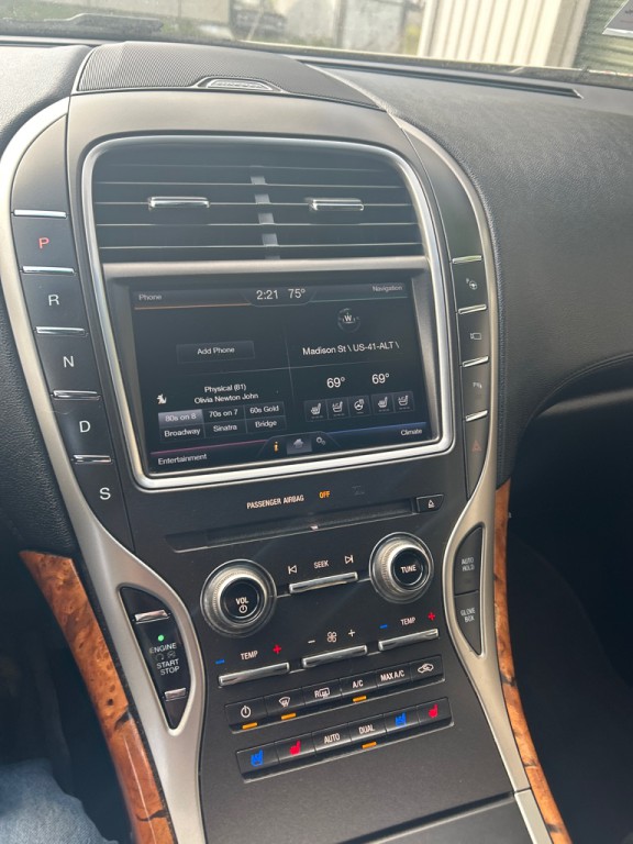 2016 Lincoln MKX Image 9