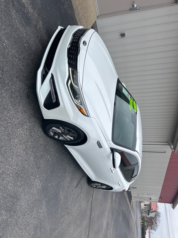 2020 Kia Optima Image 2