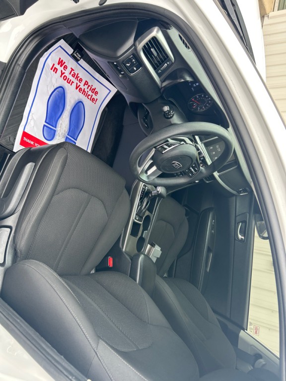 2020 Kia Optima Image 6