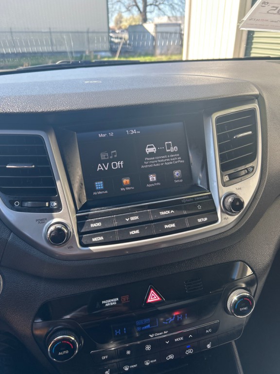 2018 Hyundai Tucson Image 8