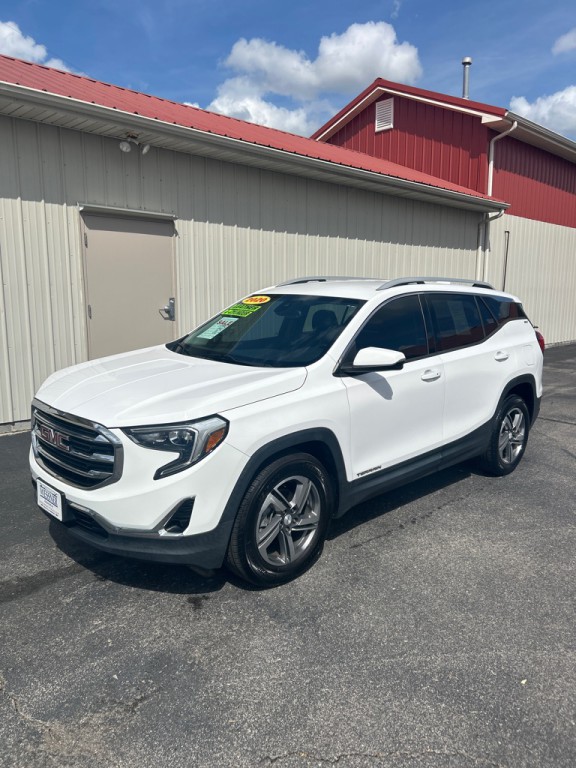 2020 GMC Terrain Image 2