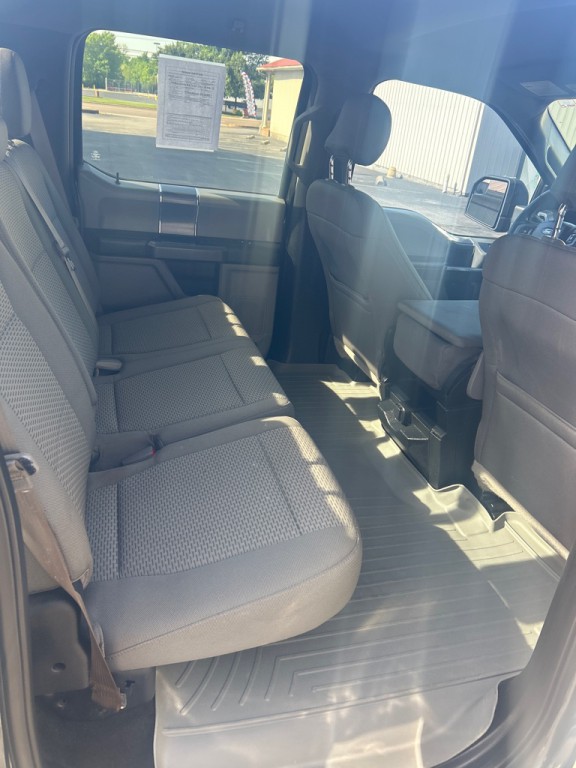 2015 Ford F-150 Image 4