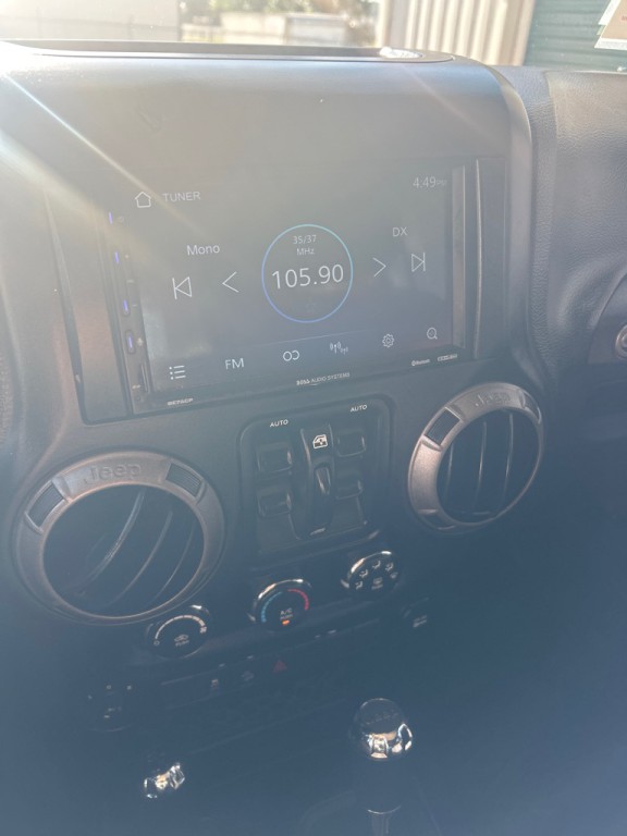 2014 Jeep Wrangler Unlimited Image 9