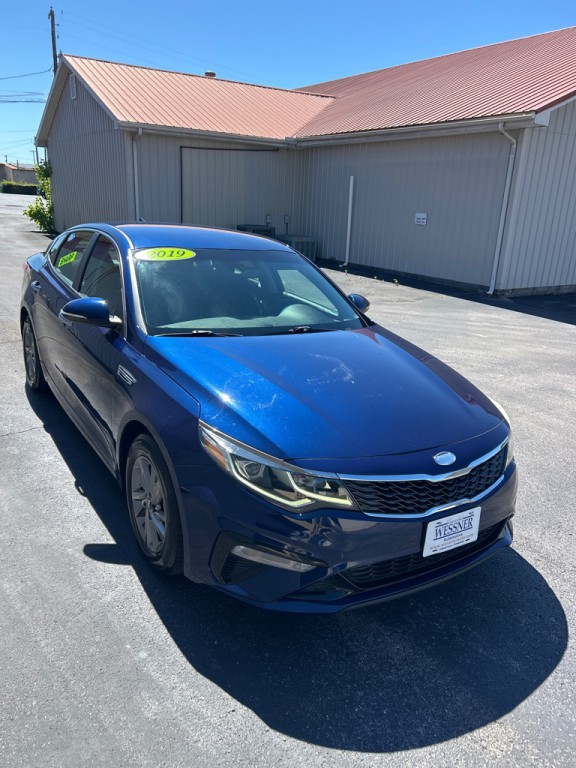 2019 Kia Optima Image 4
