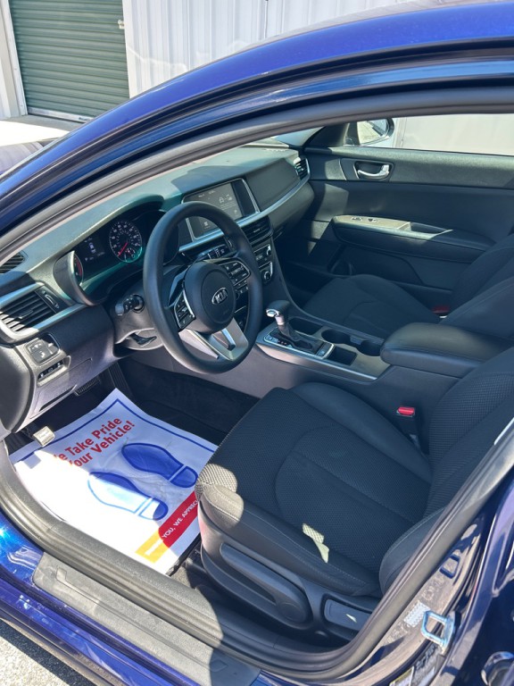 2019 Kia Optima Image 7