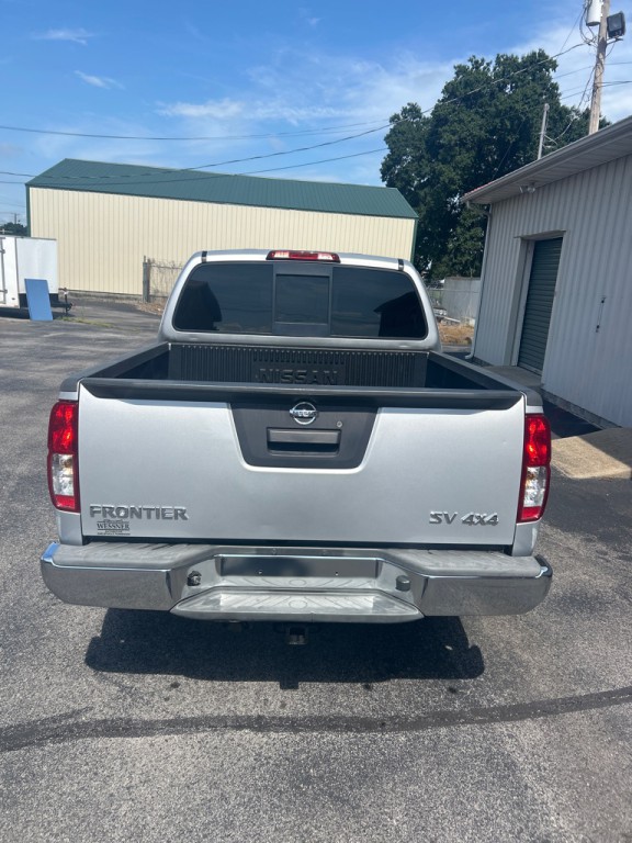 2016 Nissan Frontier Image 6