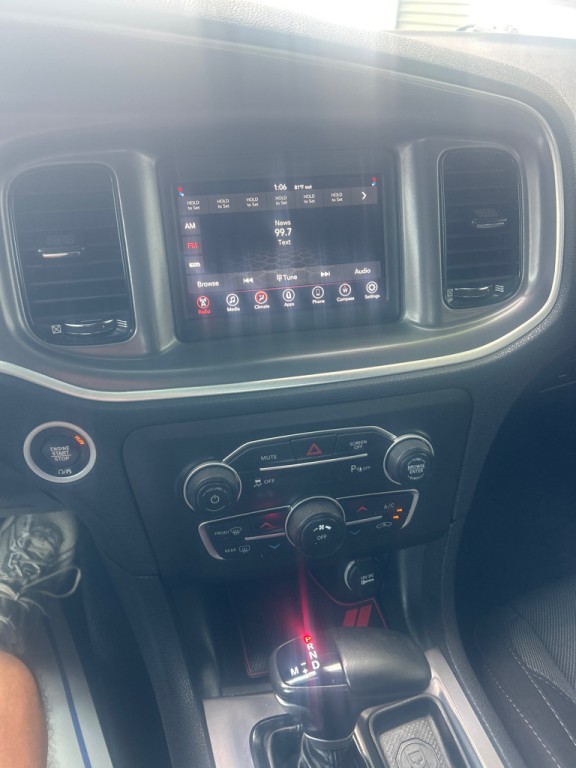 2021 Dodge Charger Image 9