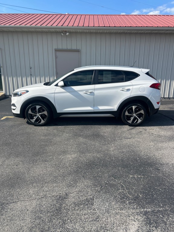 2017 Hyundai Tucson Image 1