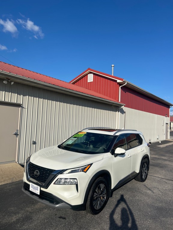 2021 Nissan Rogue Image 2