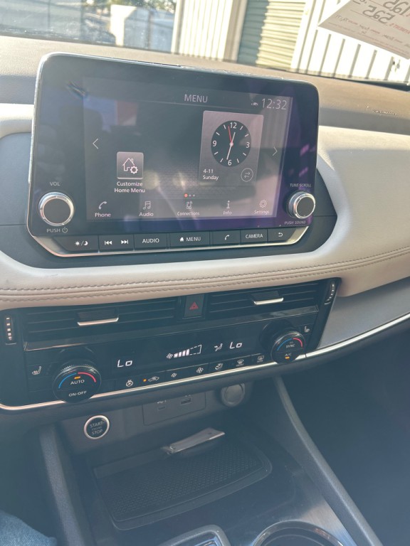 2021 Nissan Rogue Image 9