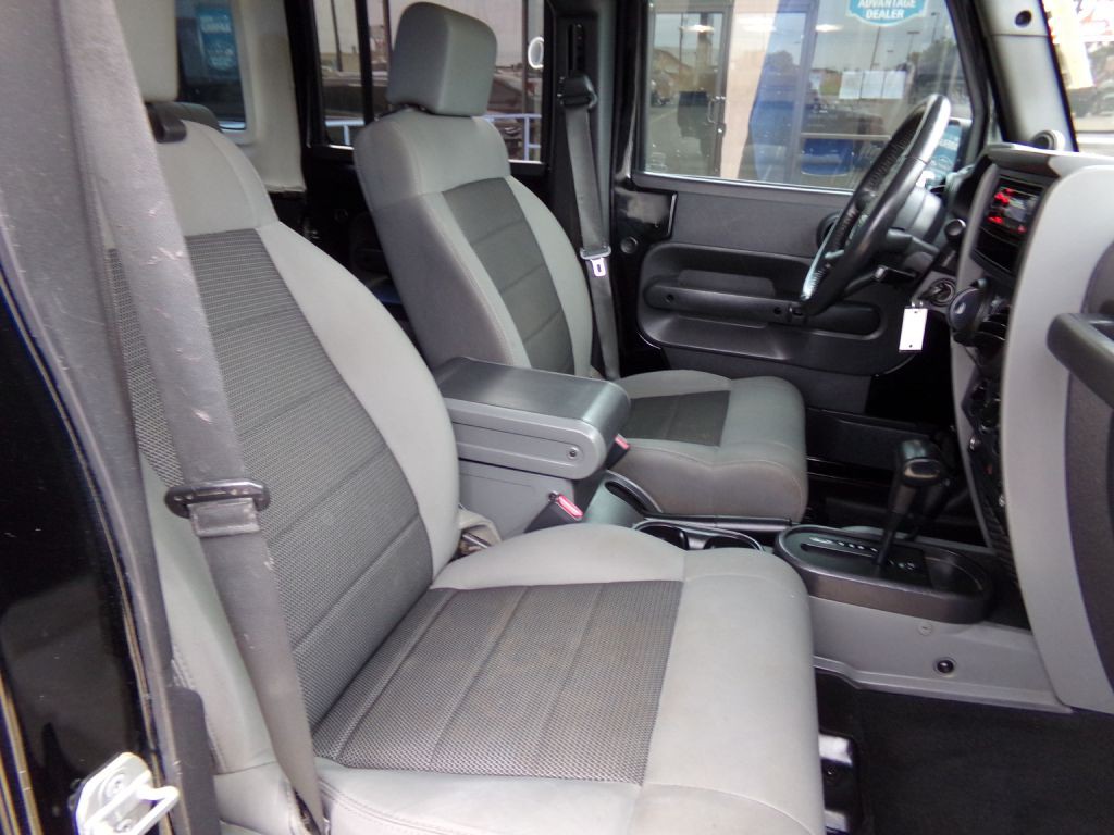 2009 Jeep Wrangler Unlimited Image 25