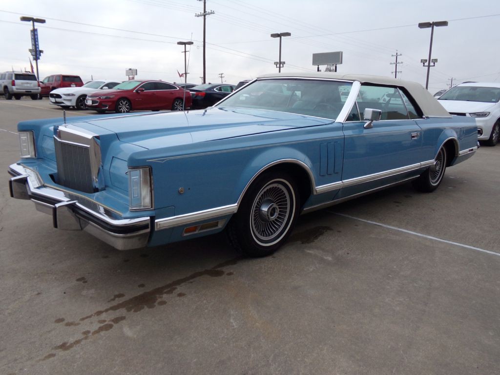 1978 Lincoln Mark V Image 4