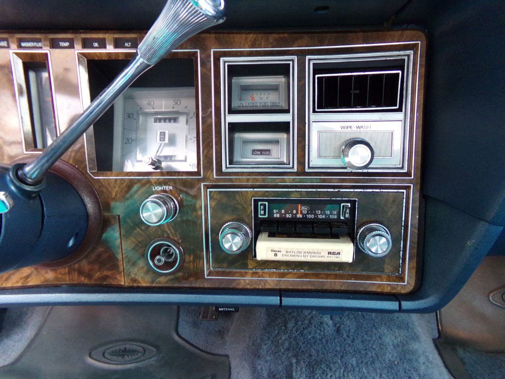 1978 Lincoln Mark V Image 13