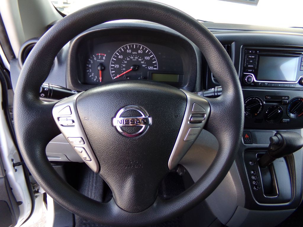 2019 Nissan NV200 Image 14