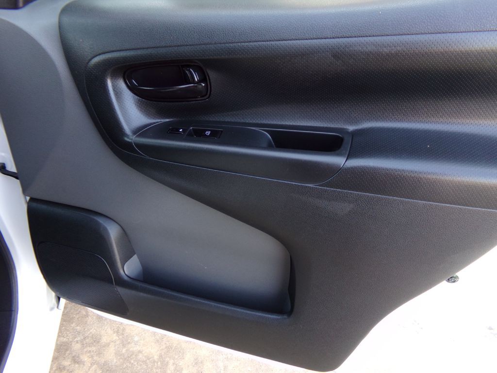 2019 Nissan NV200 Image 17