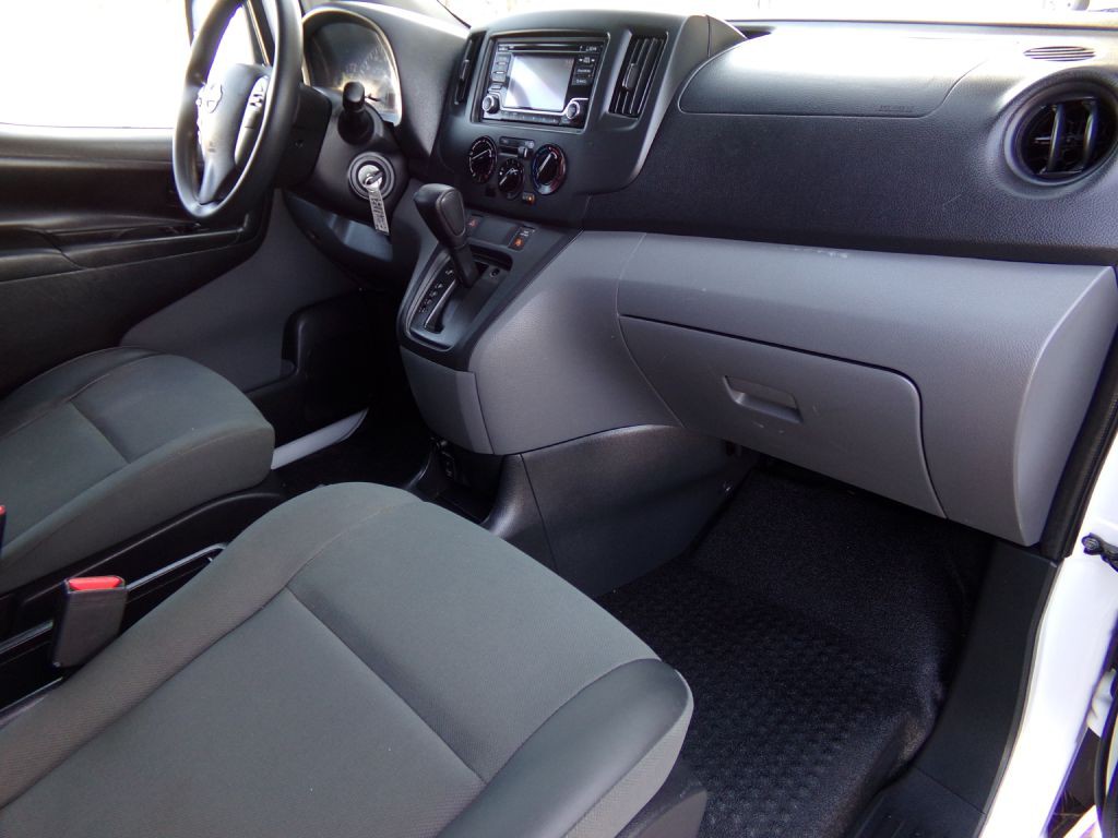 2019 Nissan NV200 Image 20