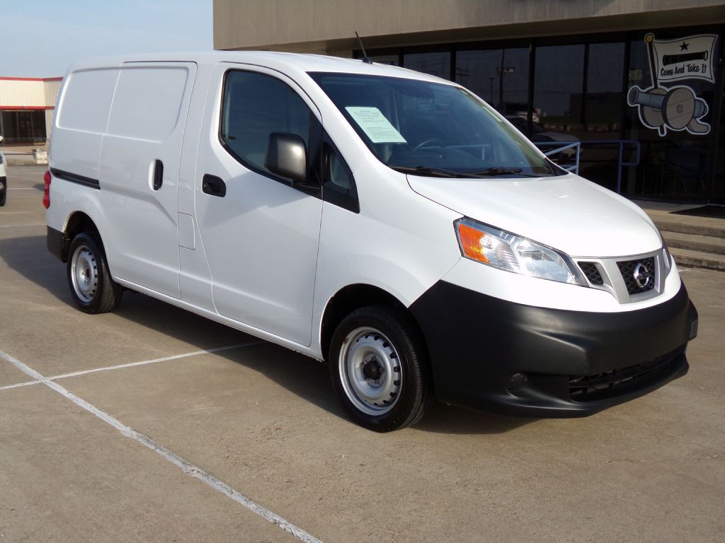 2019 Nissan NV200 Image 1