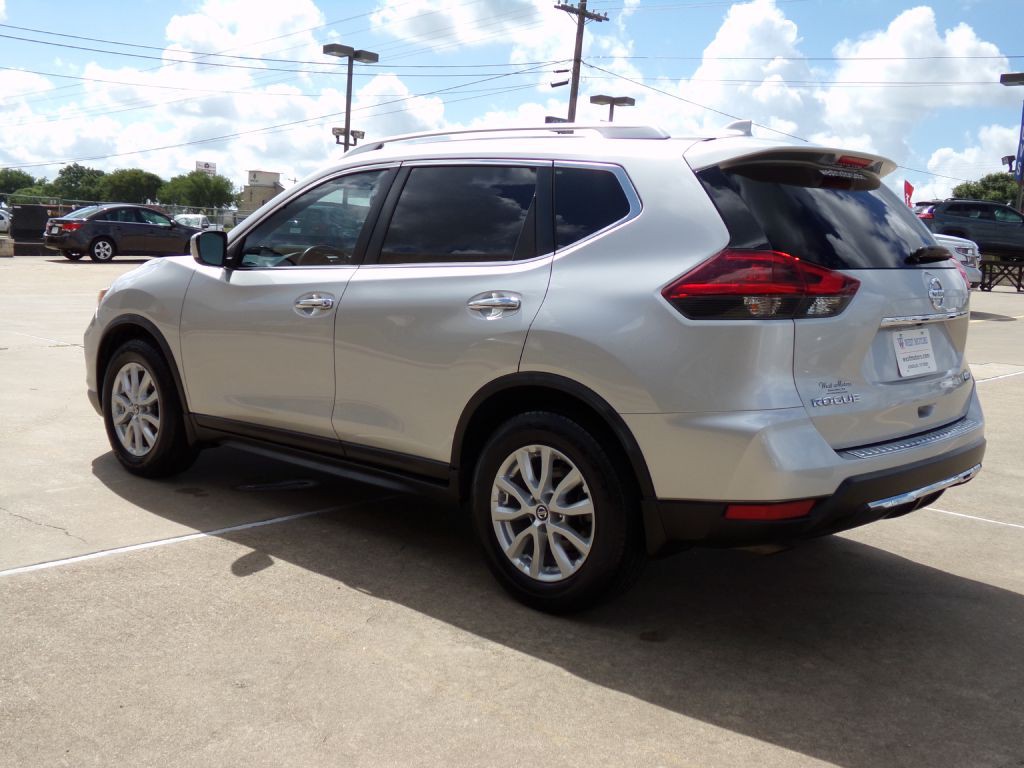 2020 Nissan Rogue Image 5