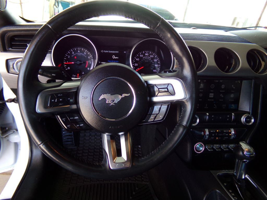 2018 Ford Mustang Image 13
