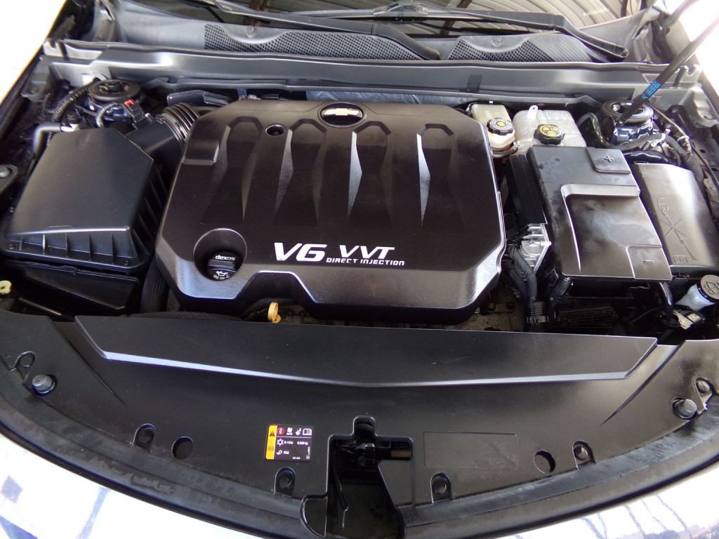 2017 Chevrolet Impala Image 9