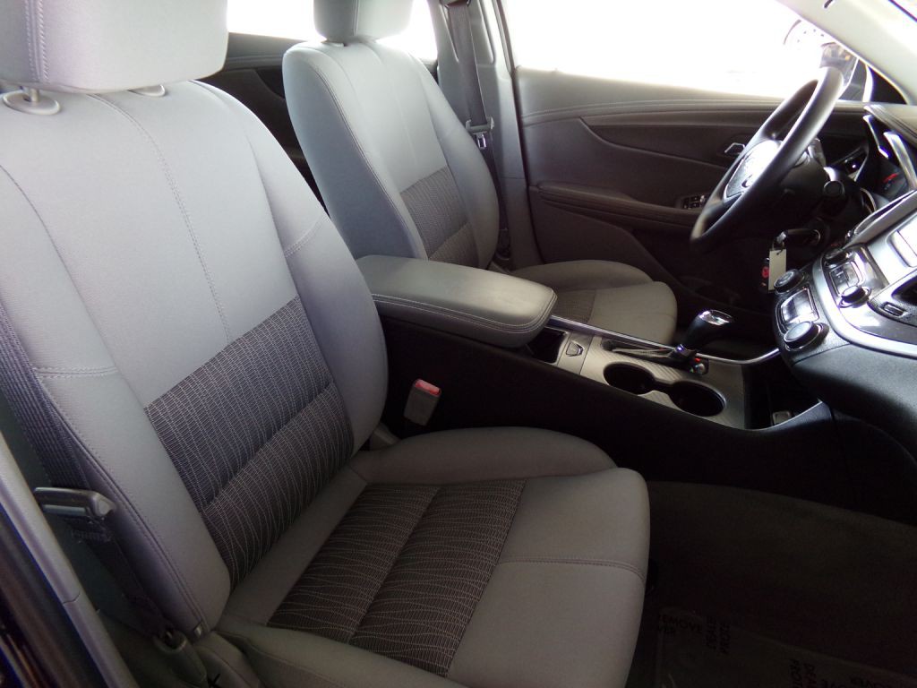 2017 Chevrolet Impala Image 23