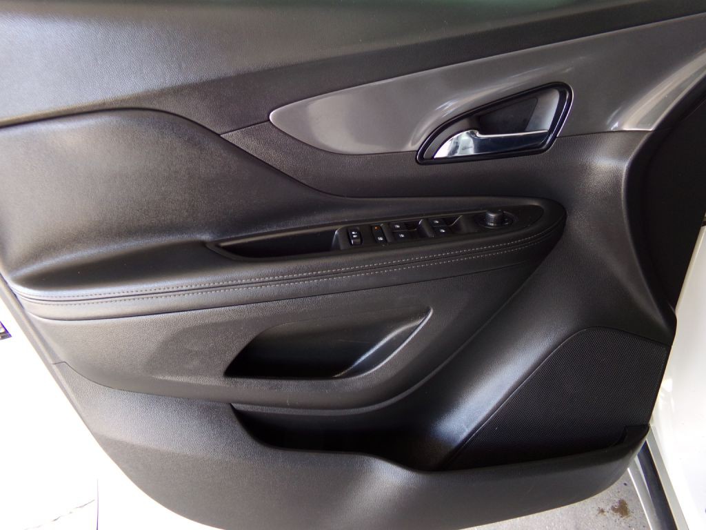 2018 Buick Enclave Image 10